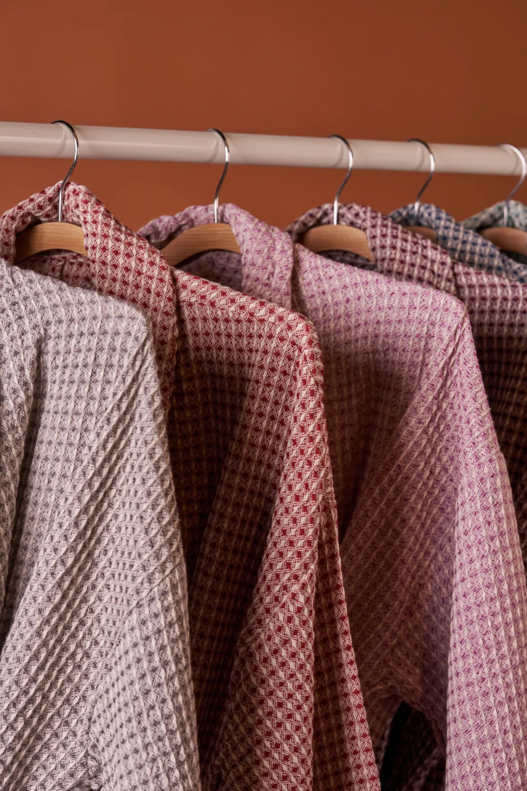 Waffle Weave Peshtemal Bathrobe | Red