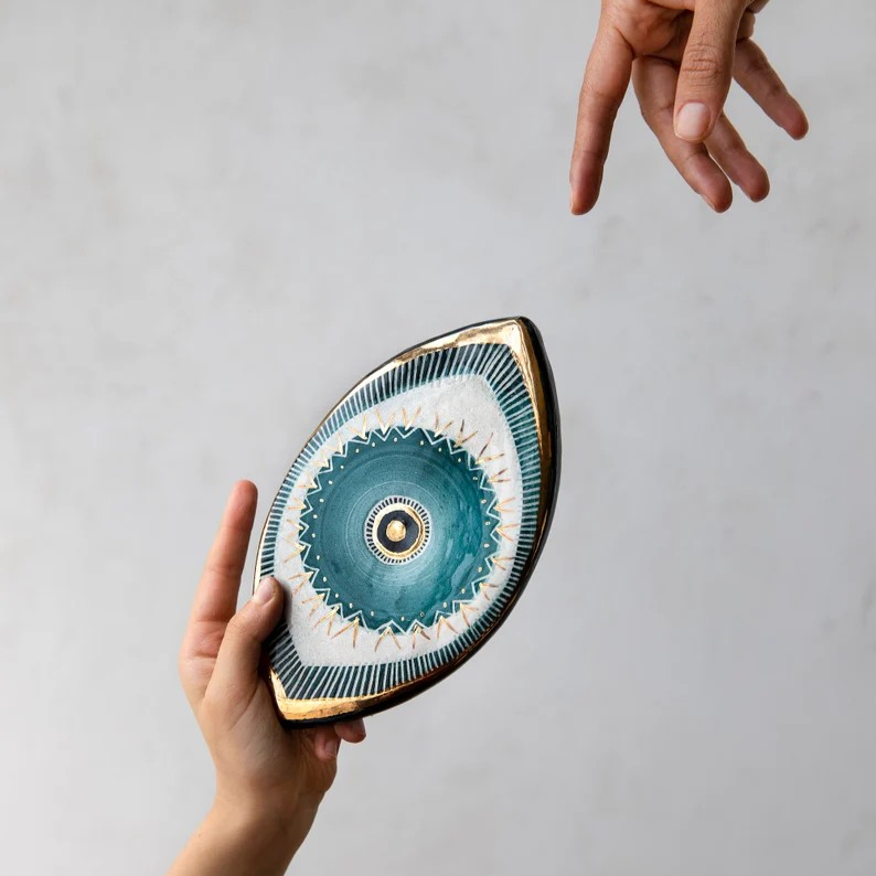 Evil Eye | Big Eye Oval | 7.8"