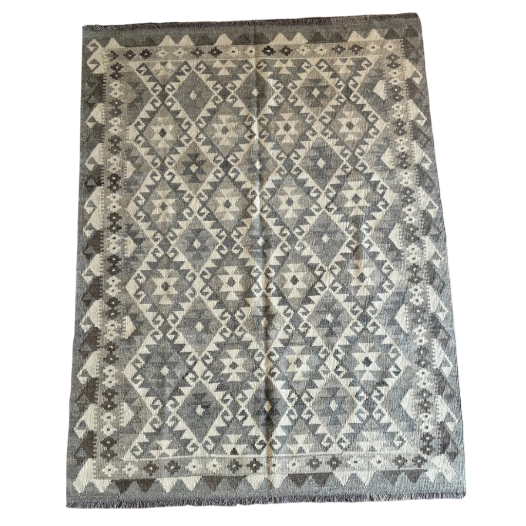 Ushak Kilim - Silver Diamond