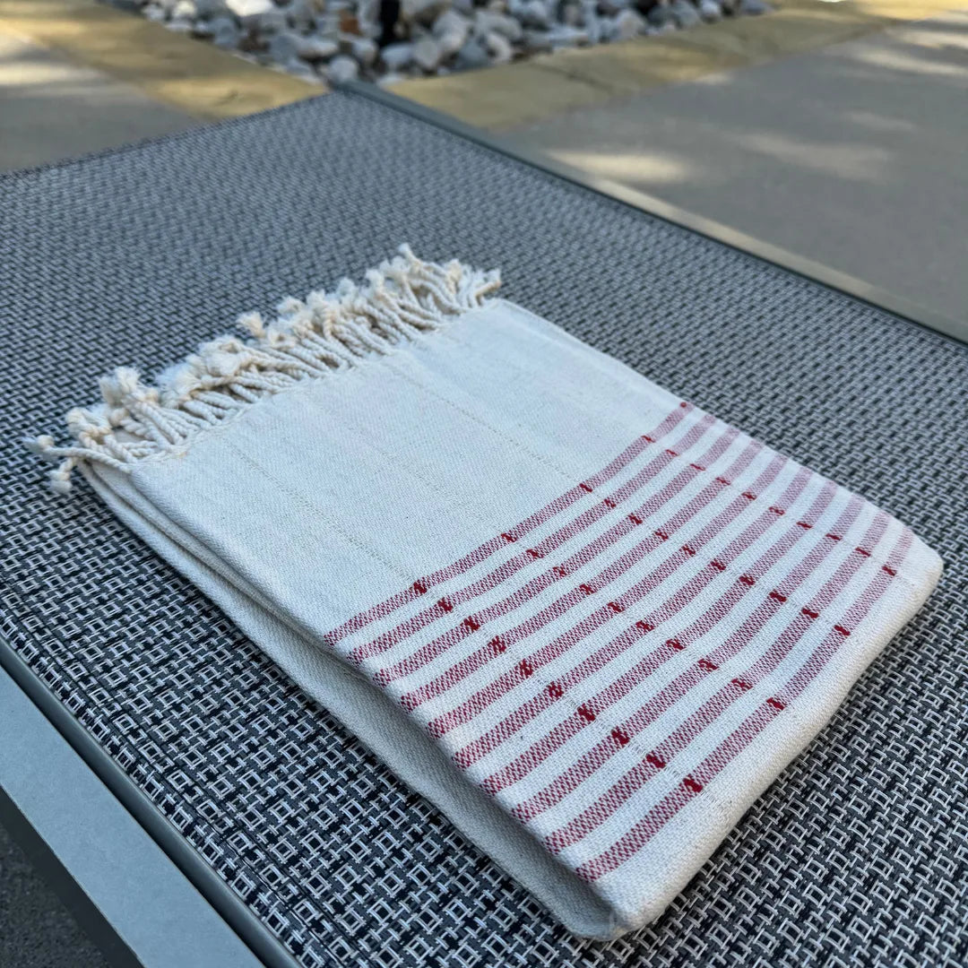 Peshtemal Towel with Red Stripes – Turkish Cotton Linen Towel