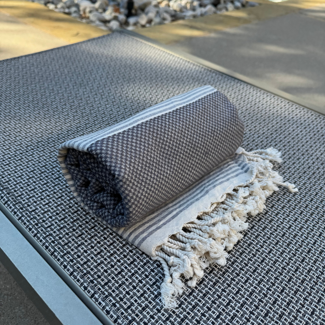 Handwoven Peshtemal Towel – Anthracite Waffle