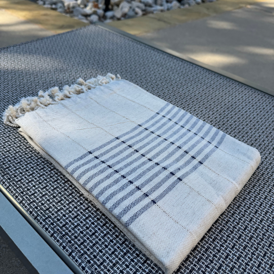 Handwoven Peshtemal Towel – Line Black