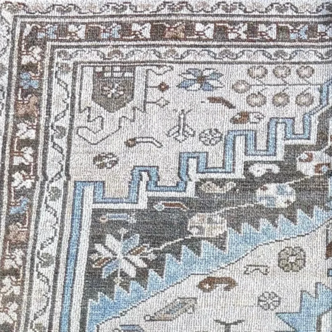 Handwoven - Anatolian Rug – 4'1" x 6'8"